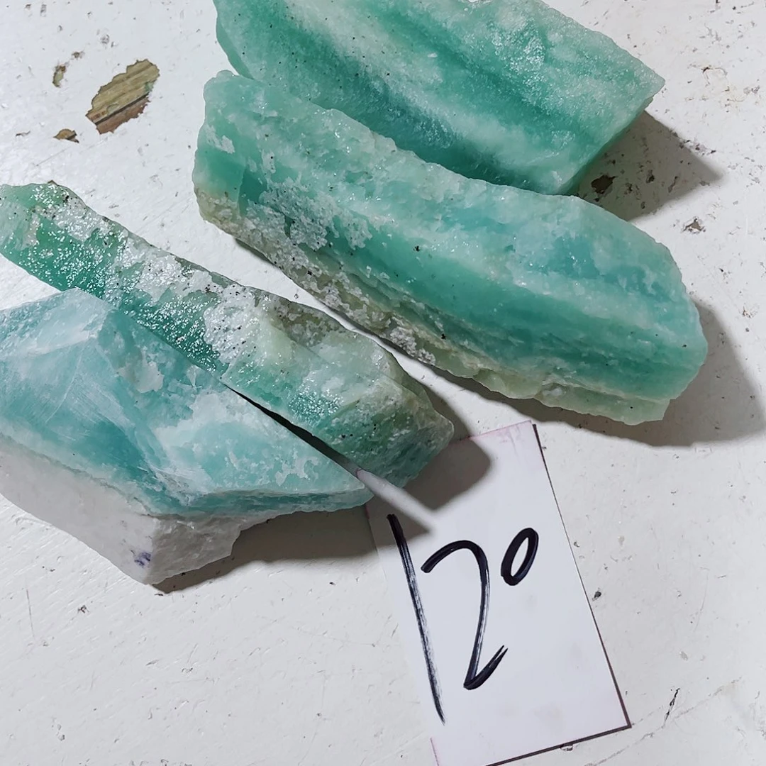 7***喆蛇纹石玉未镶嵌原石