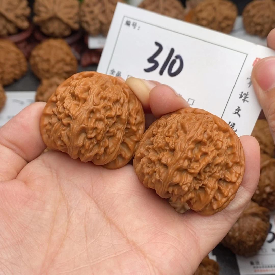 吊坠文玩核桃42白狮子310