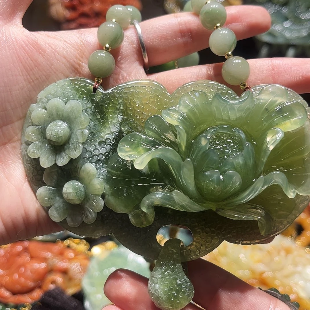 岫玉未镶嵌毛衣链