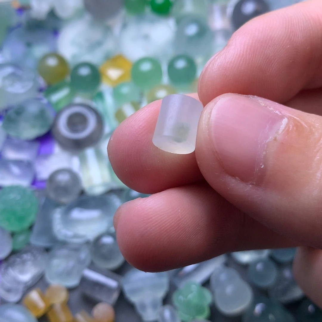 定制翡翠未镶嵌珠子