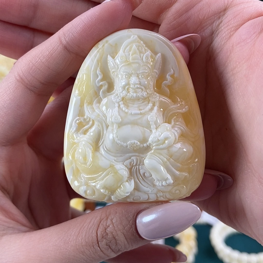 琥珀未镶嵌珠宝奇石31.1 白蜡黄财神