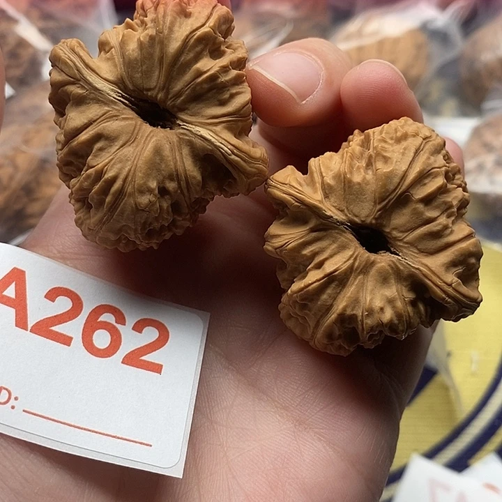文玩核桃把件核桃