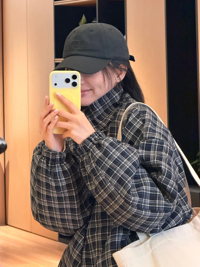 HUMSUN/禾木笙「英伦」定制柔光磨毛格纹胶片感廓形保暖棉服 5D313