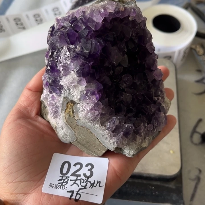 紫晶颈饰未镶嵌劳***.水晶