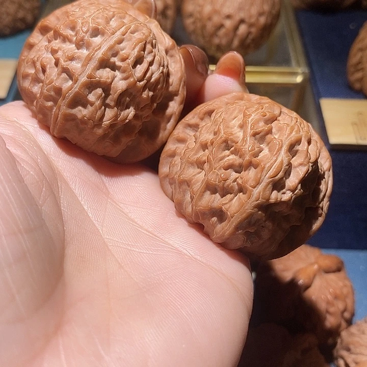 吊坠文玩核桃禹***Y41.球白