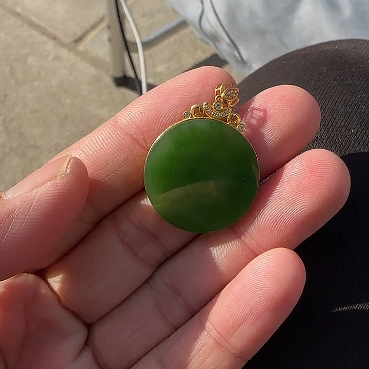 和田玉（碧玉）18K金镶嵌颈饰