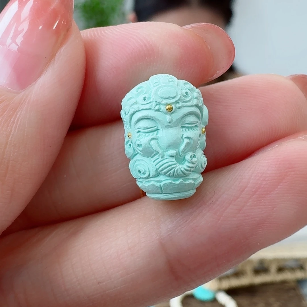 未镶嵌绿松石珠宝奇石