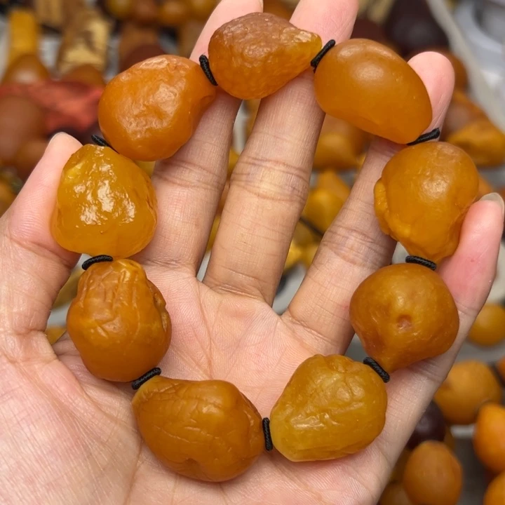 琥珀颈饰未镶嵌天然蜜蜡