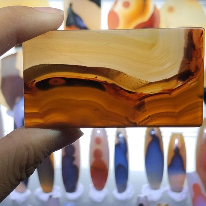 玛瑙/玉髓未镶嵌珠宝半成品69霞