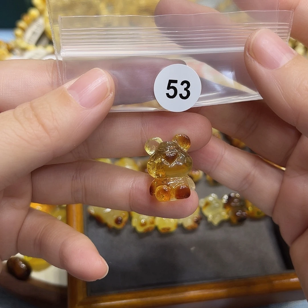 琥珀未镶嵌珠宝奇石