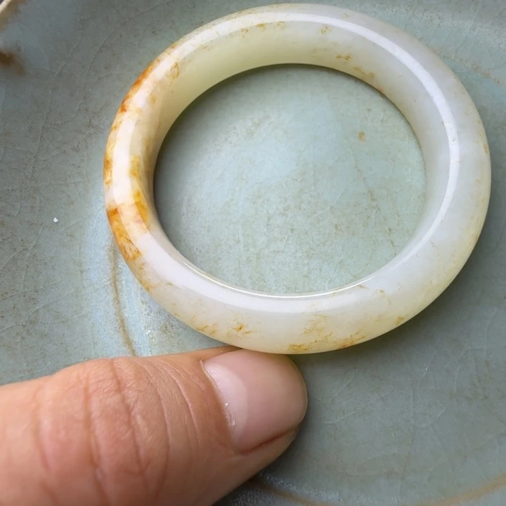 摆件我在外面吃饭呢你