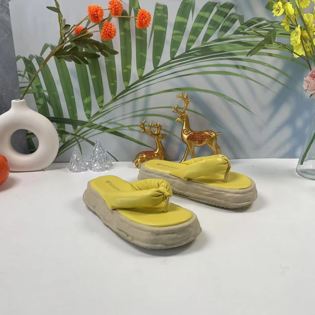 小强家女鞋 芽儿家新款百搭舒适凉鞋（Y119-9-2）（W33AYV2516304）