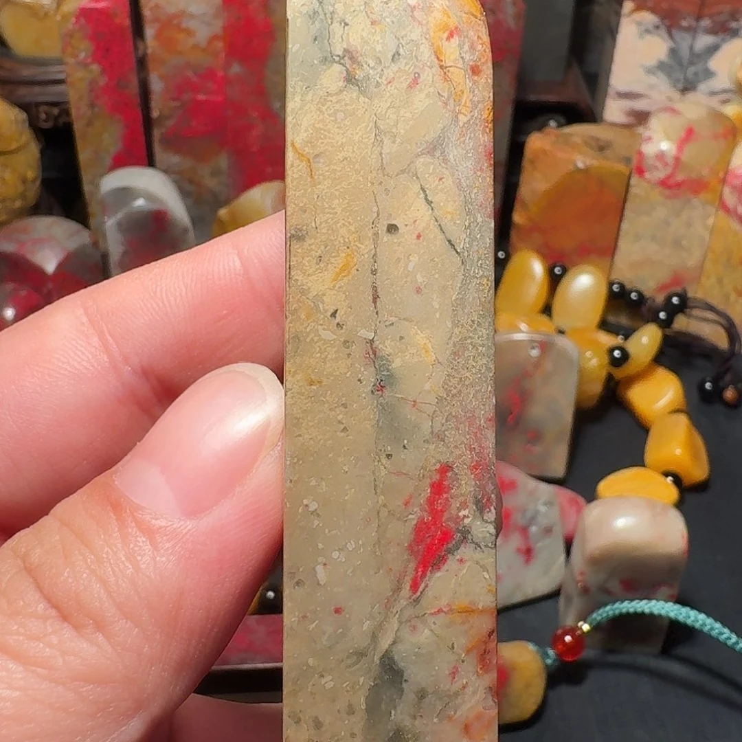 昌化鸡血石昌化鸡血石