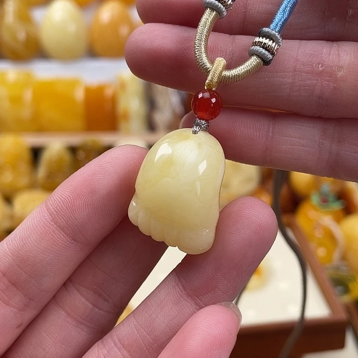 未镶嵌颈饰蜜蜡蜜蜡