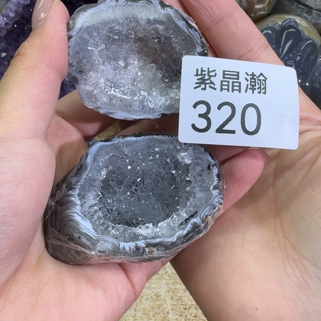 未镶嵌水晶大型摆件（非配饰）