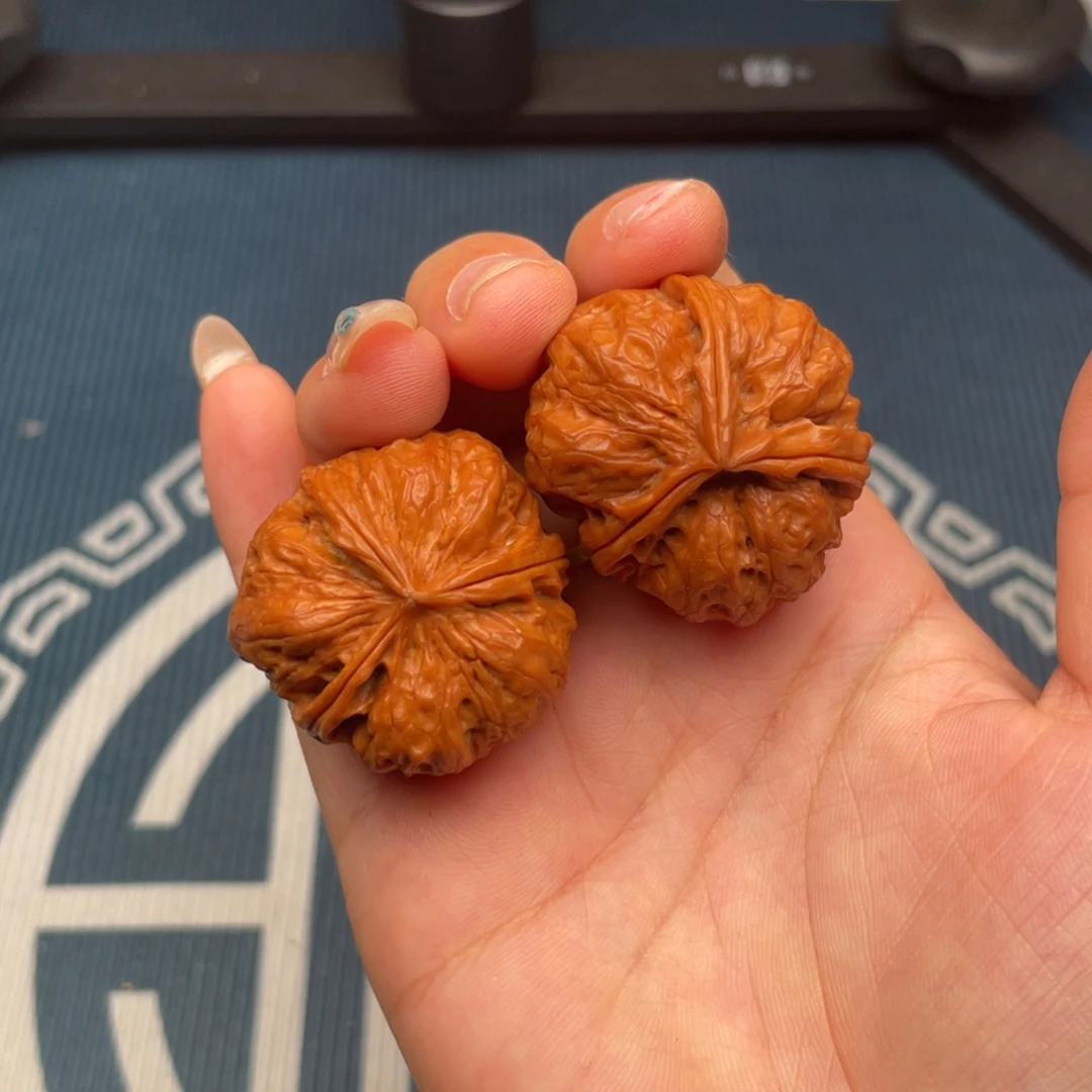 把件文玩核桃用****4三棱