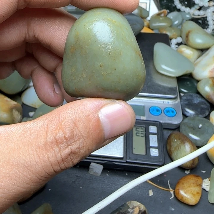 未镶嵌和田玉（糖玉）珠宝奇石19