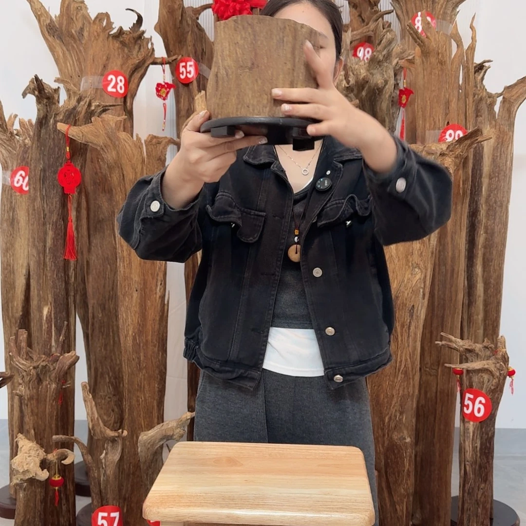 沉香碎屑沉香原材料