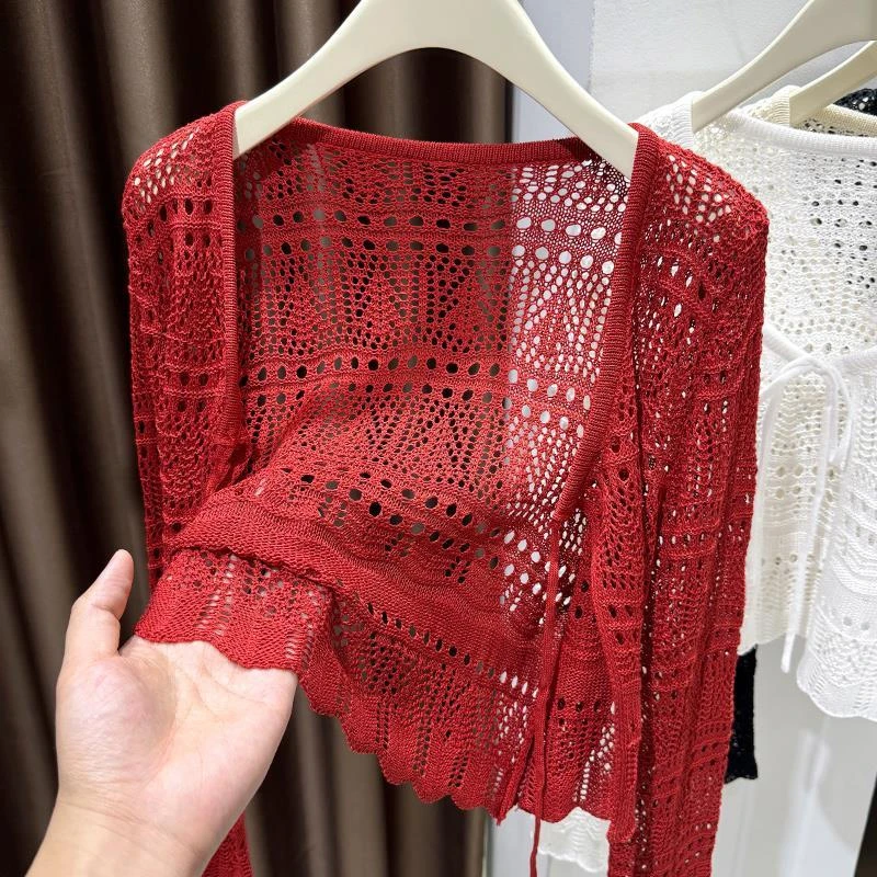 2025夏季新款女士红色冰丝针织镂空防晒开衫外搭洋气披肩薄款罩衫