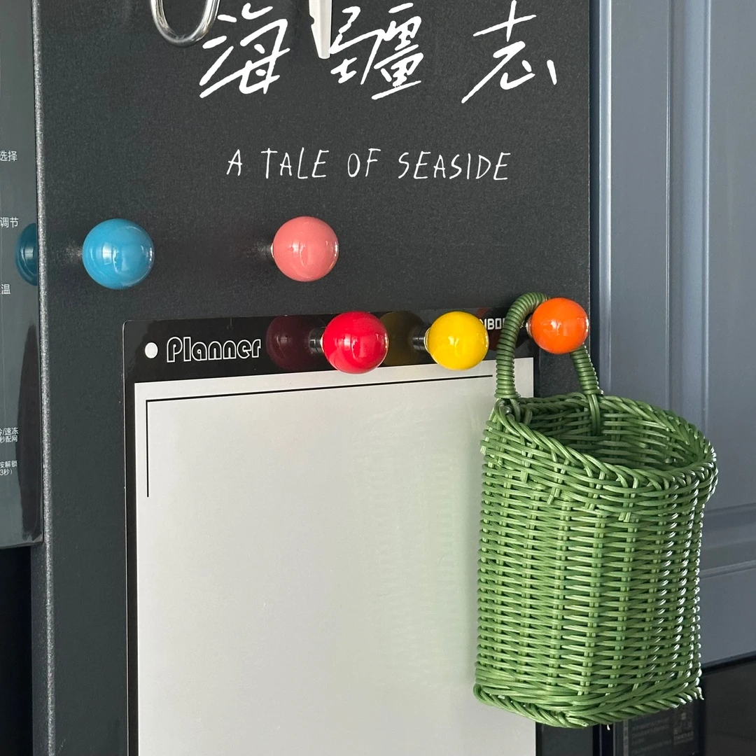 多巴胺磁吸挂钩创意入户门洞洞板强力磁吸装饰彩色球冰箱贴