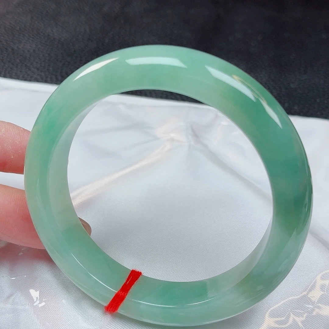 翡翠未镶嵌手镯56