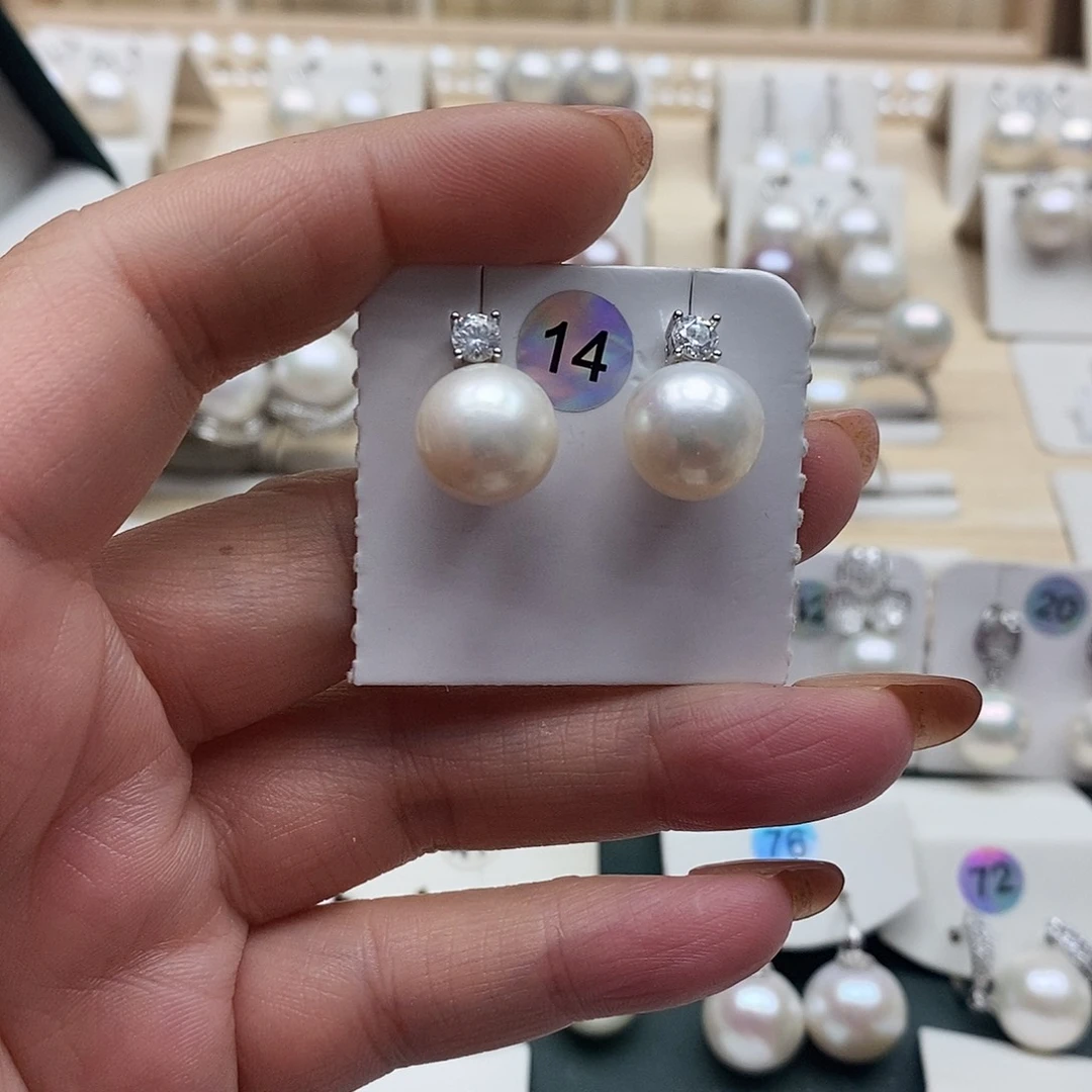 桂****颈饰淡水珍珠银S925镶嵌