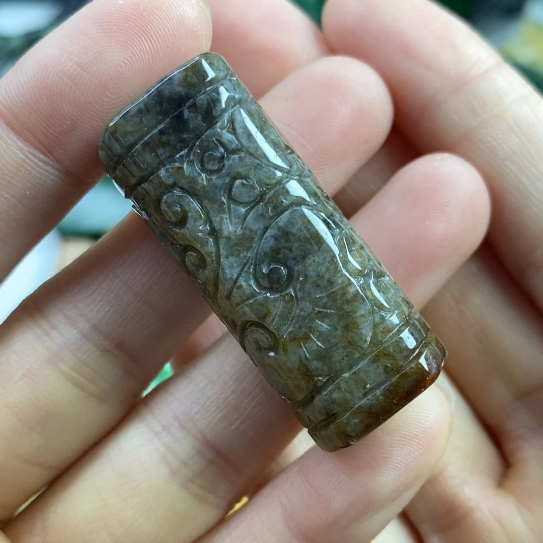 翡翠颈饰未镶嵌吊坠