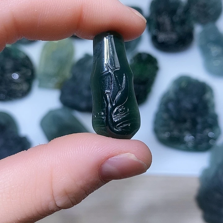 未镶嵌定制翡翠翡翠
