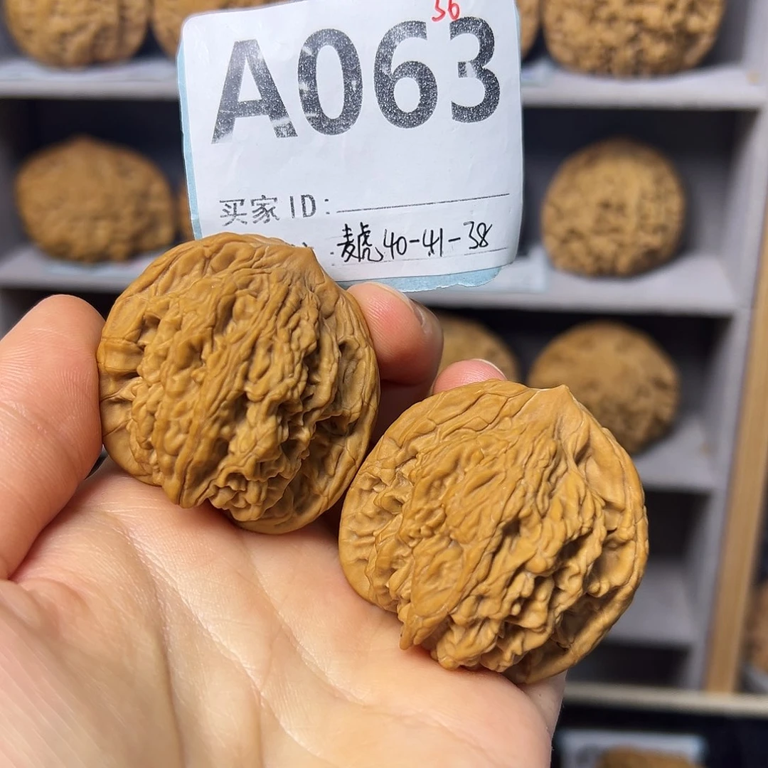 把件文玩核桃40全品麦穗虎头
