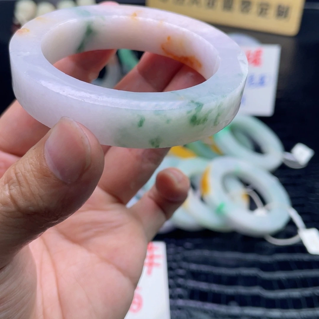 未镶嵌翡翠定制翡翠