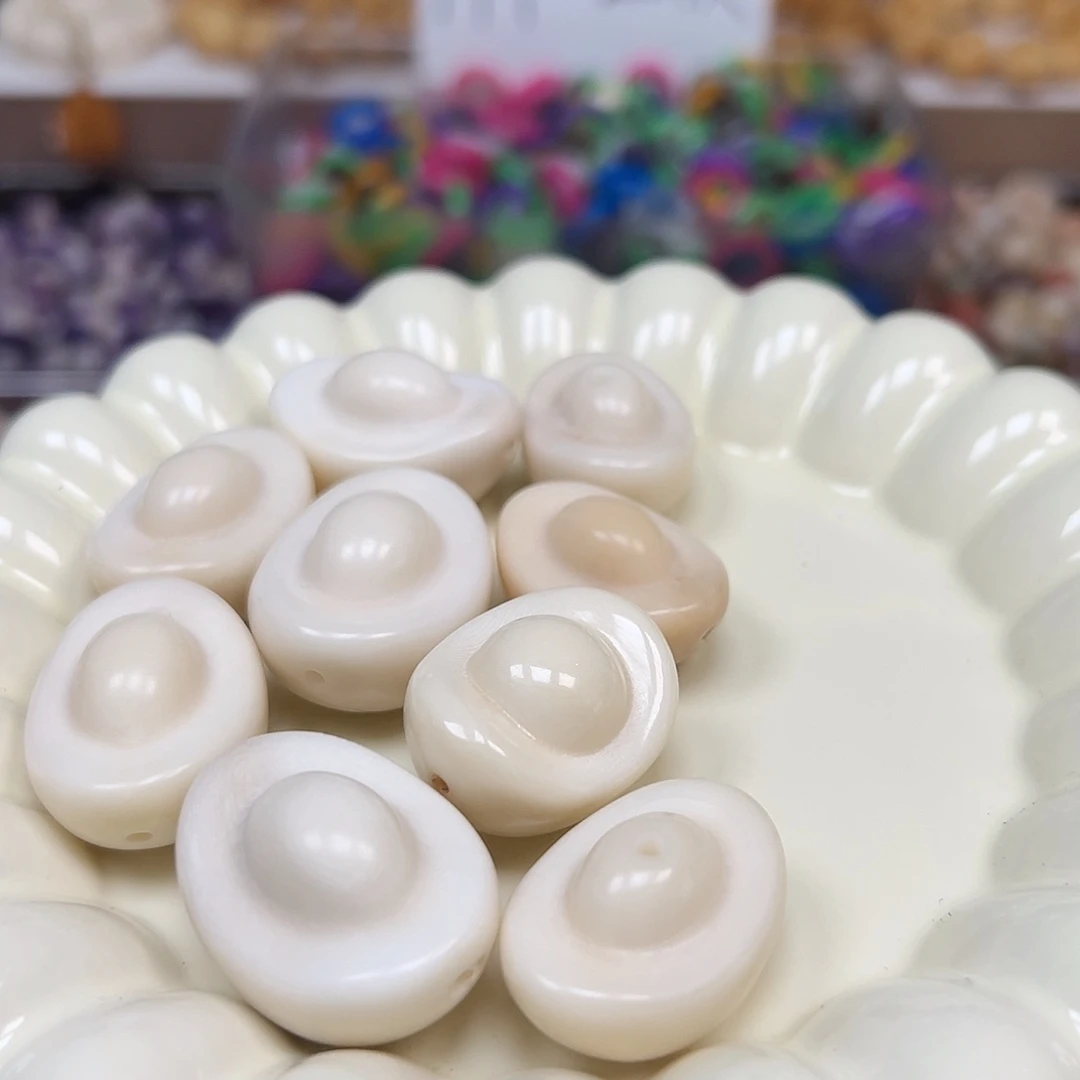 菩提根/象牙果手串瑕疵白元宝9颗有裂卡29道33左右