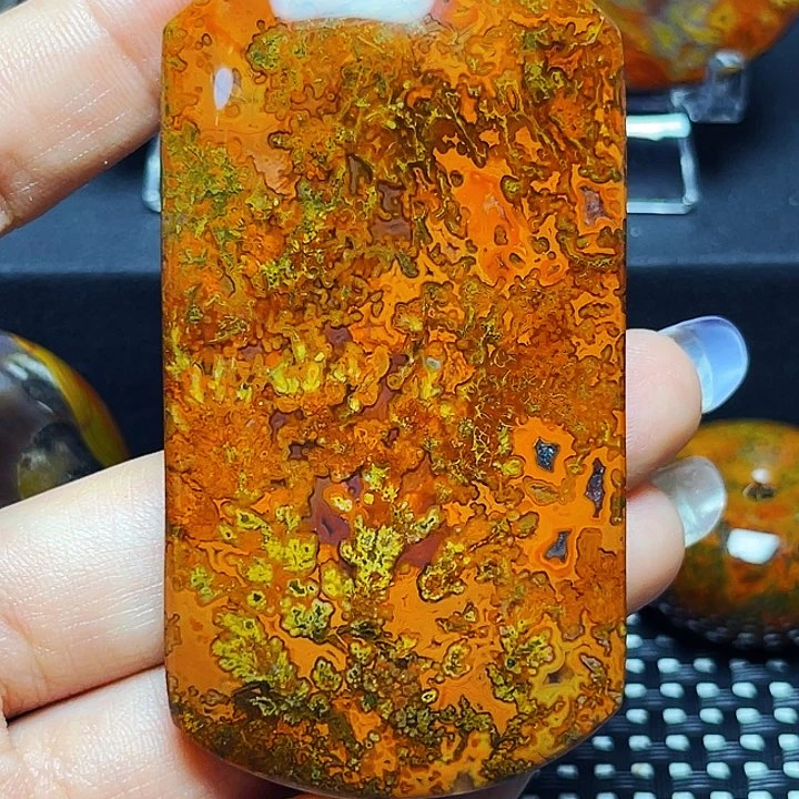 玛瑙/玉髓颈饰未镶嵌石**美