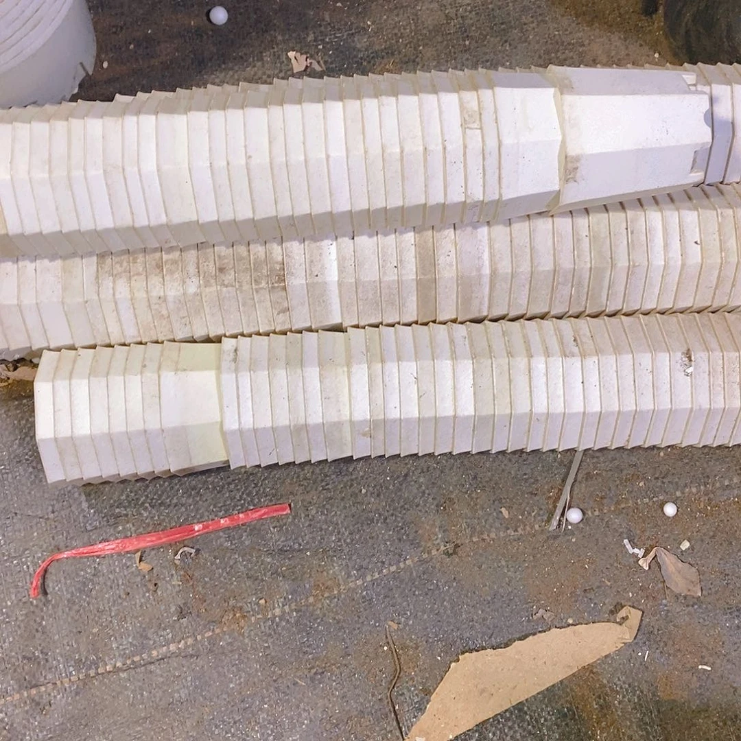 塑料旧7 公分白色八角盆200个