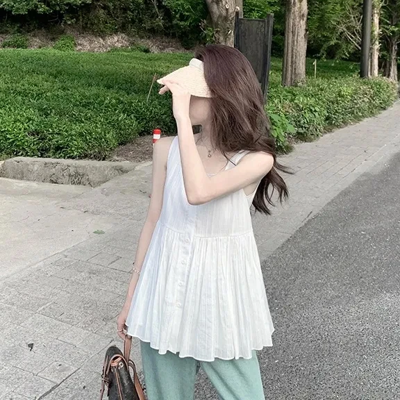 纯欲白色压褶设计吊带上衣女2025夏季新款甜美气质小衫无袖背心裙