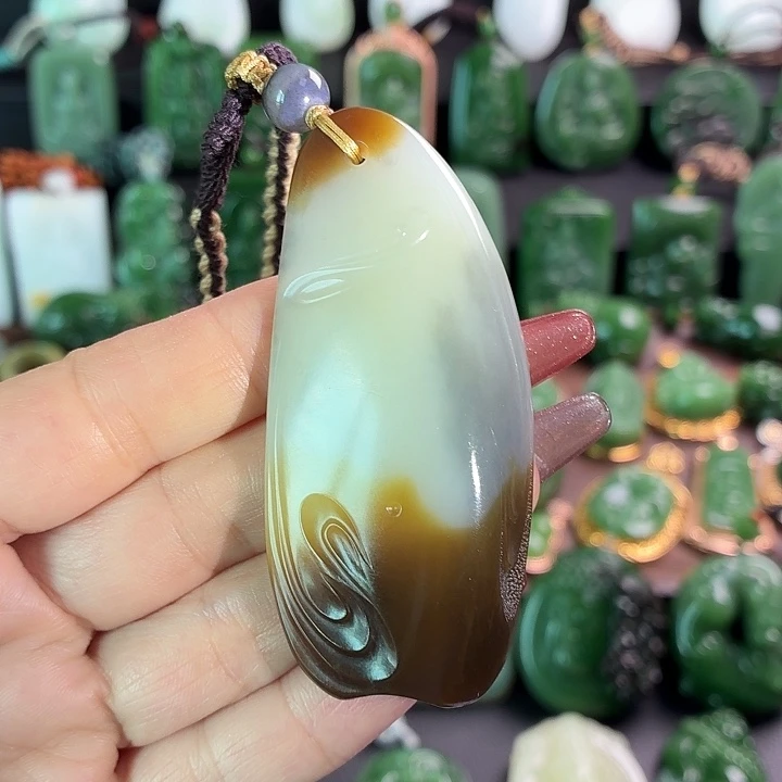 和田玉未镶嵌挂件