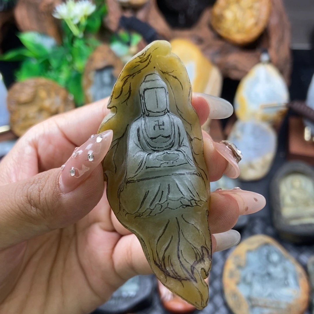 定制翡翠未镶嵌一叶佛