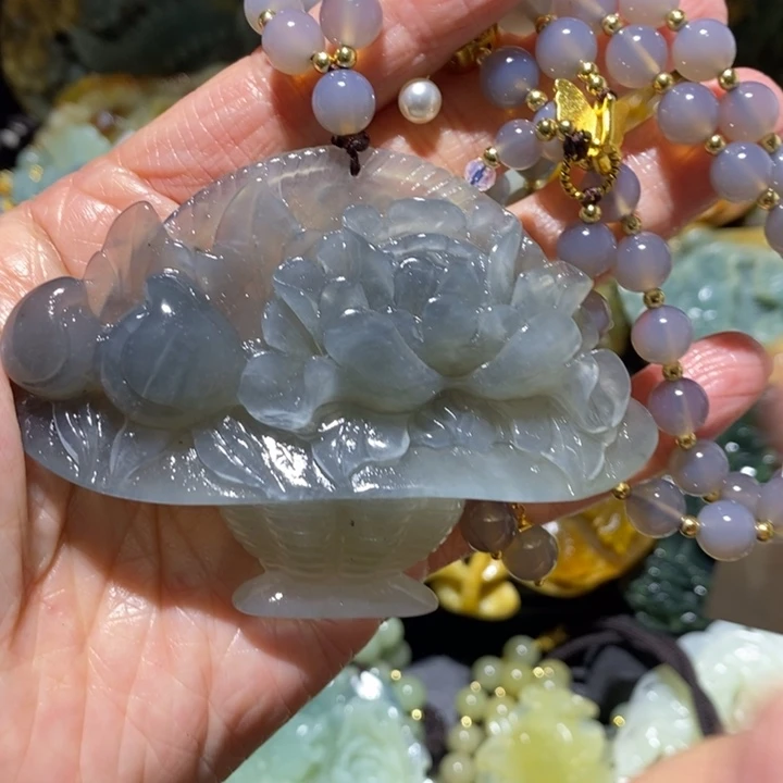 岫玉未镶嵌岫玉吊坠