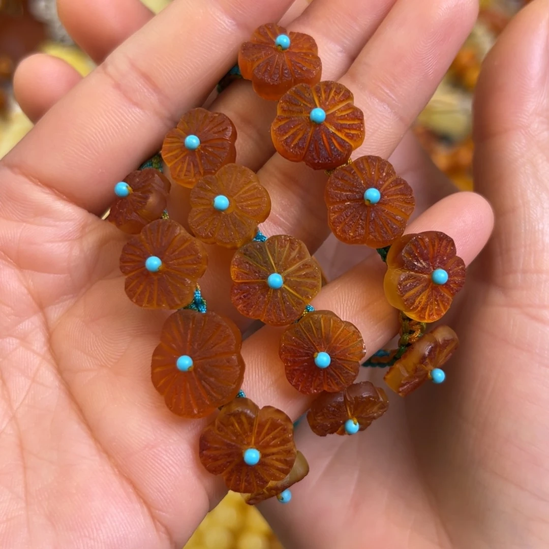 未镶嵌蜜蜡裸石多样性发一条