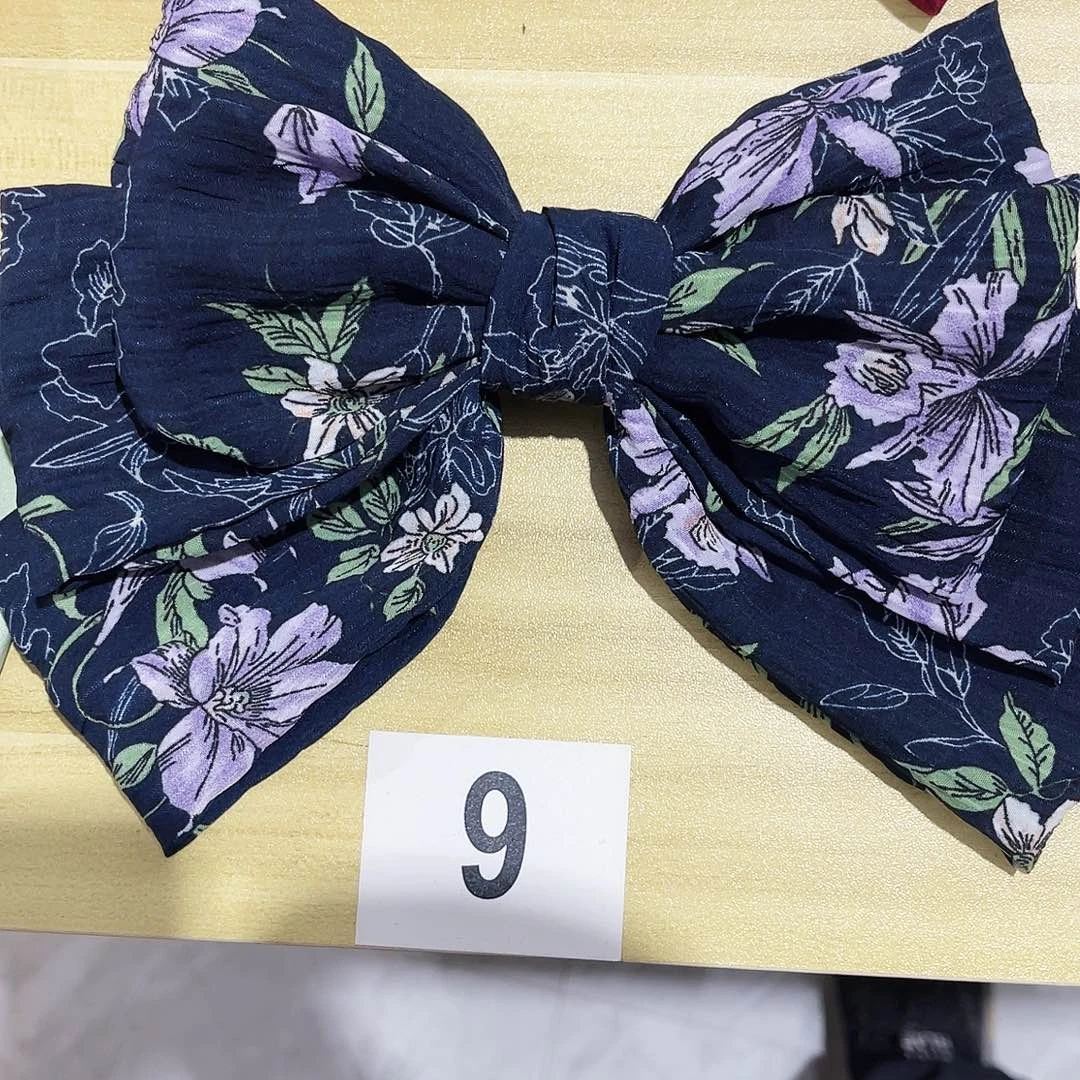 皮质铁合金蝴蝶结发夹