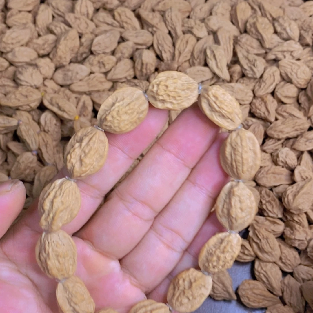 文玩核桃吊坠文玩木质核桃手串