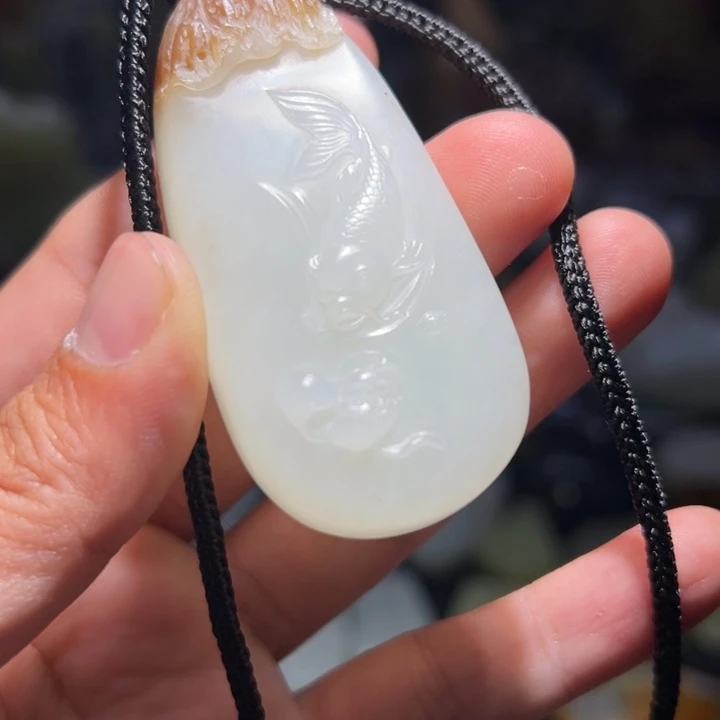 和田玉（白玉）未镶嵌挂件鸡****手