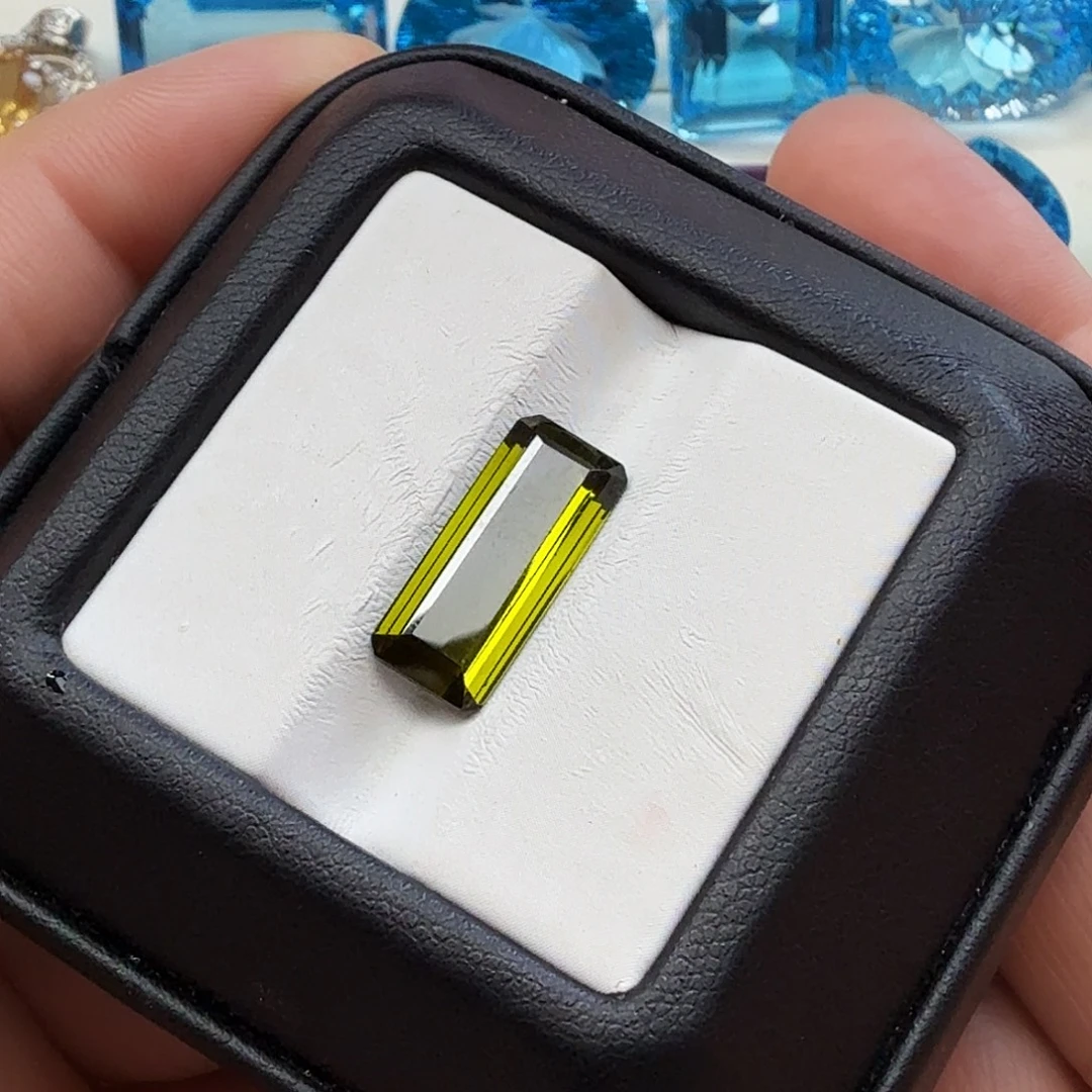 未镶嵌碧玺珠宝半成品抢购福利款全净体超闪16×7毫米