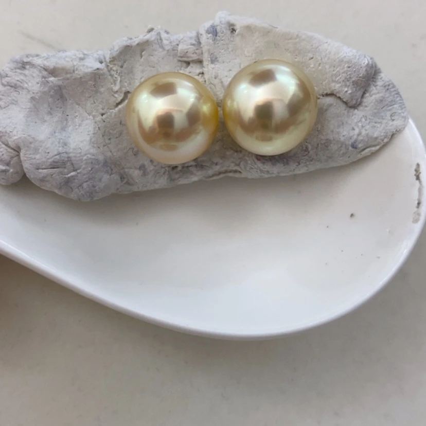 【闪购商品】海水珍珠裸珠静*悄