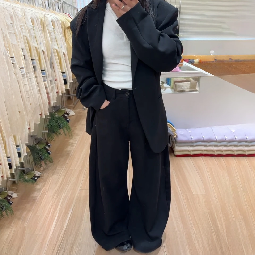 黑色西装裤女秋冬加绒今年流行宽松垂感弯刀裤胖mm显瘦大码阔腿裤