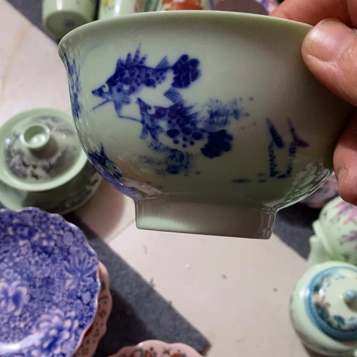 摆件陶绿稀土荷花鱼五寸碗