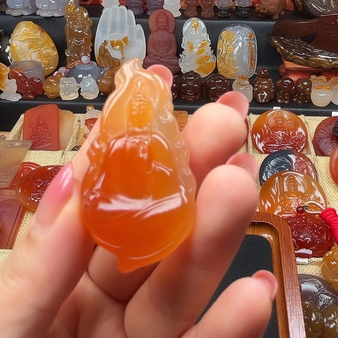 玛瑙/玉髓颈饰未镶嵌