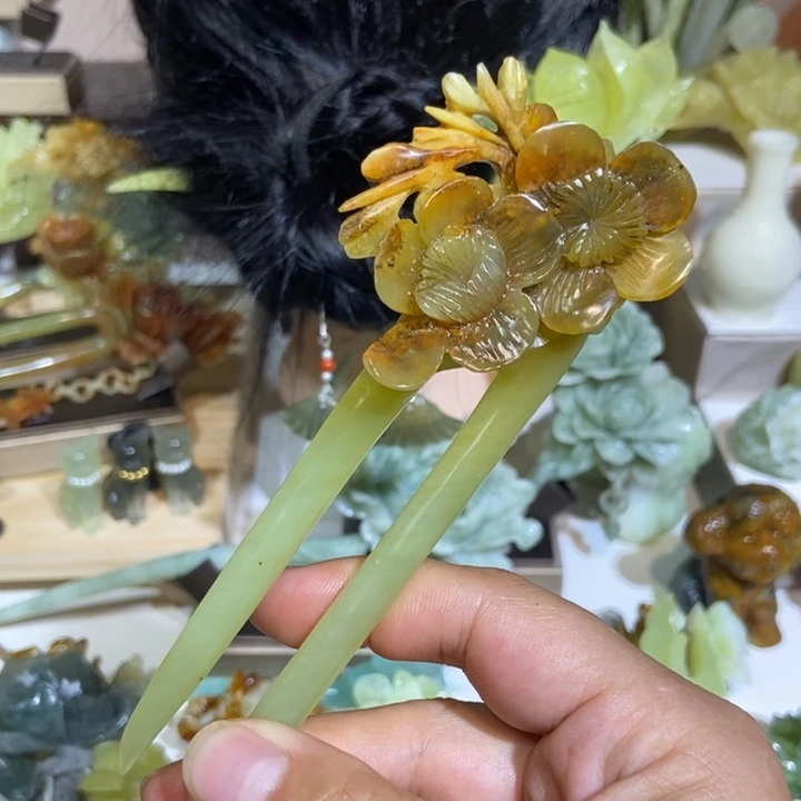 蛇纹石玉未镶嵌发饰