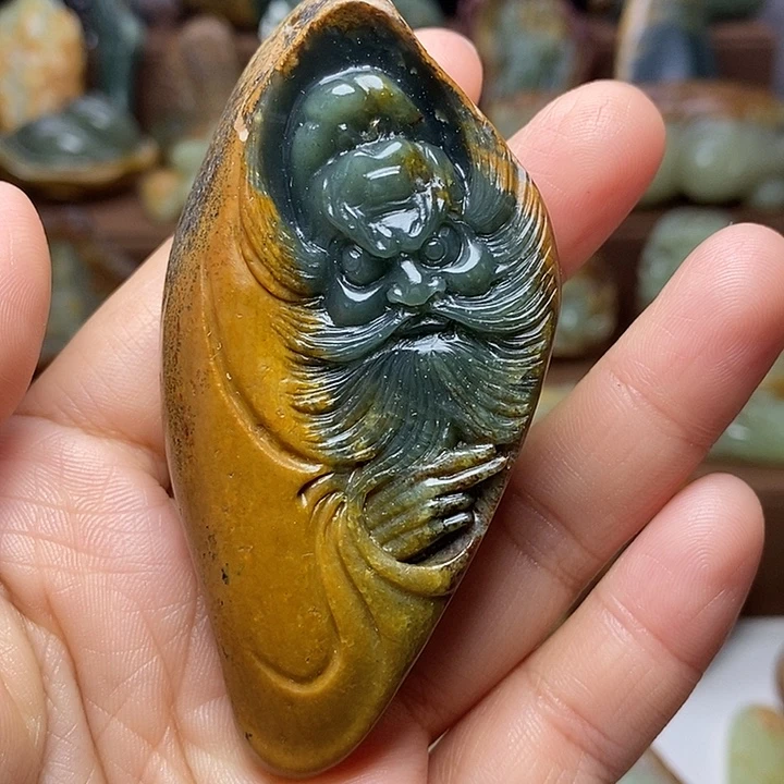 ****7岫岩河磨玉（透闪石质玉）未镶嵌颈饰