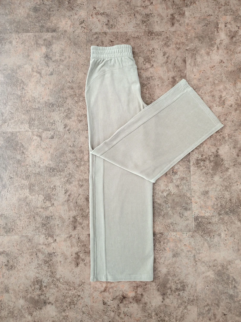 【LULU YUG】 女士灯芯绒阔腿裤MR-047