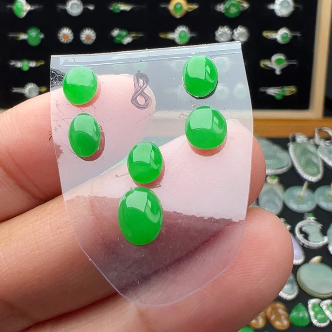 翡翠未镶嵌颈饰蛋6